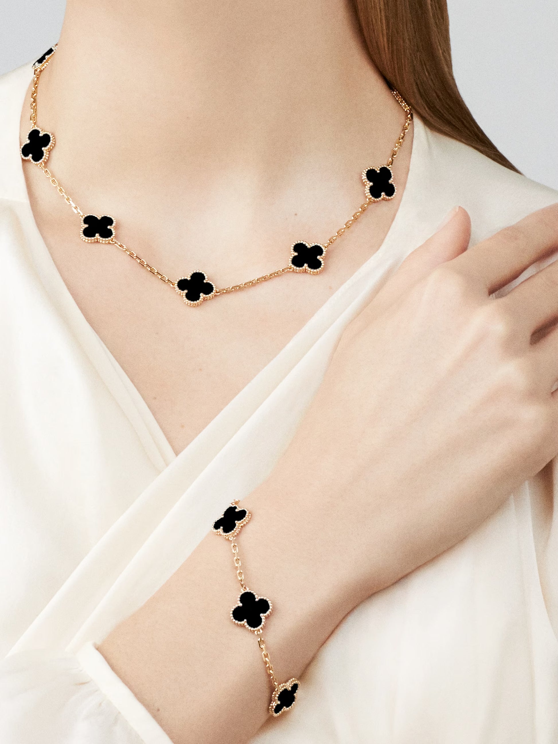 Black onyx set