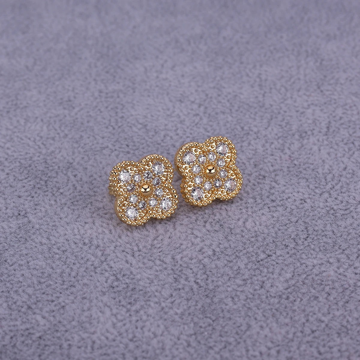 Full diamond set