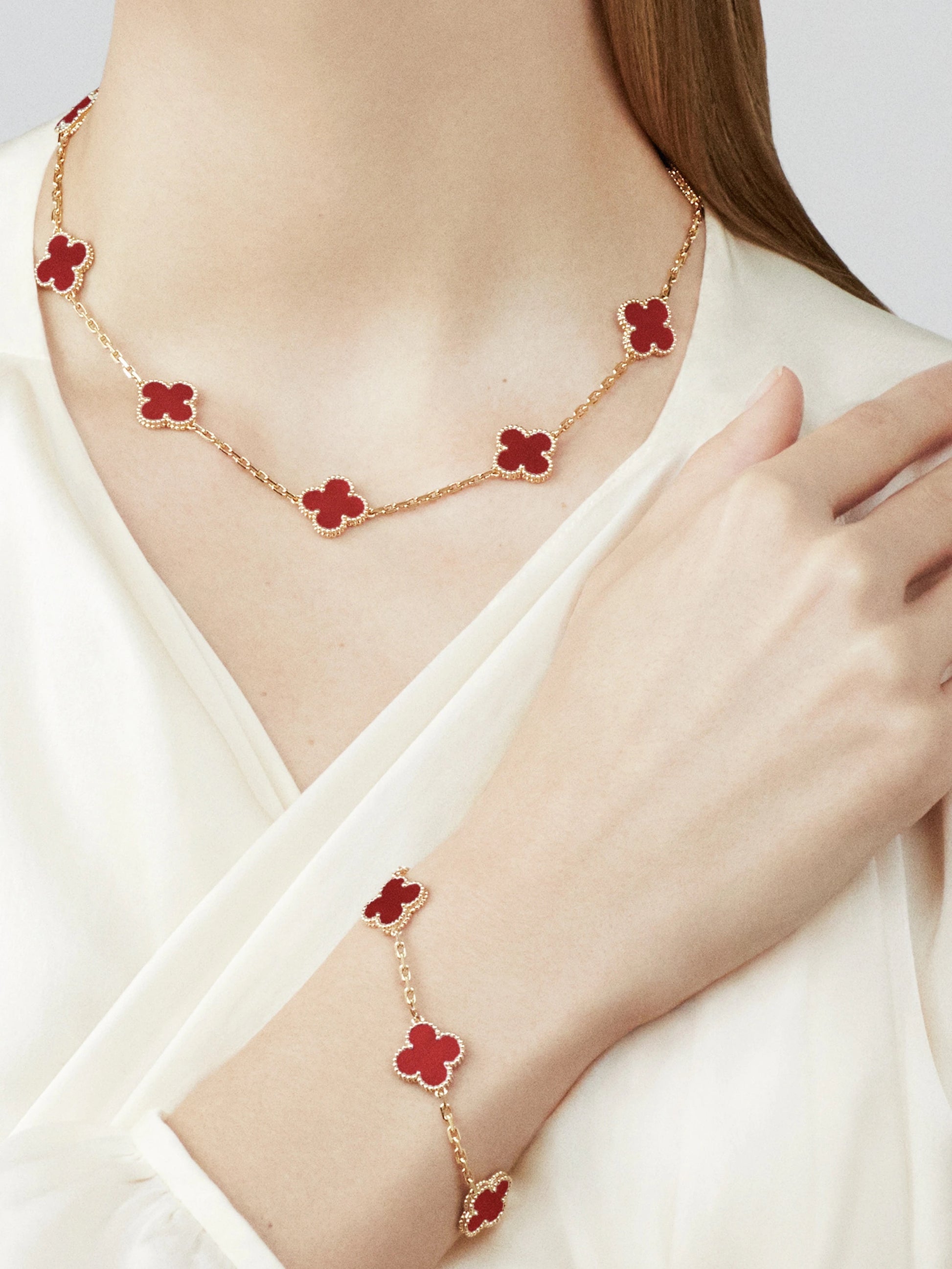 Alhambra red set